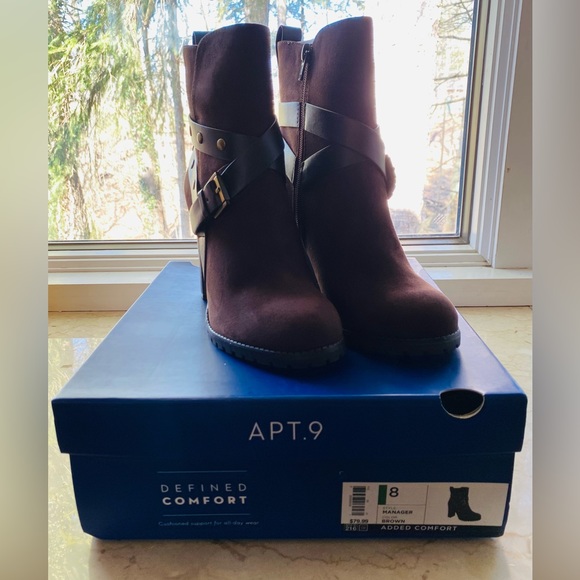 NEW IN BOX- Apt.9 Manager Boots - Picture 4 of 11
